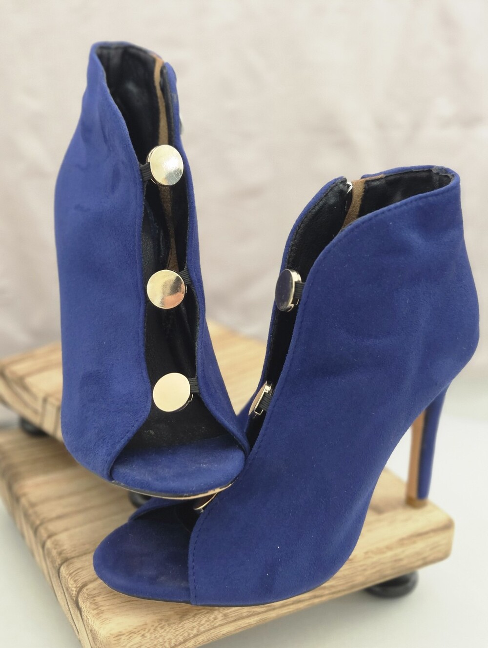 Cobalt Blue Faux Suede Peep Toe Booties 4” Stiletto Heel Gold Accents